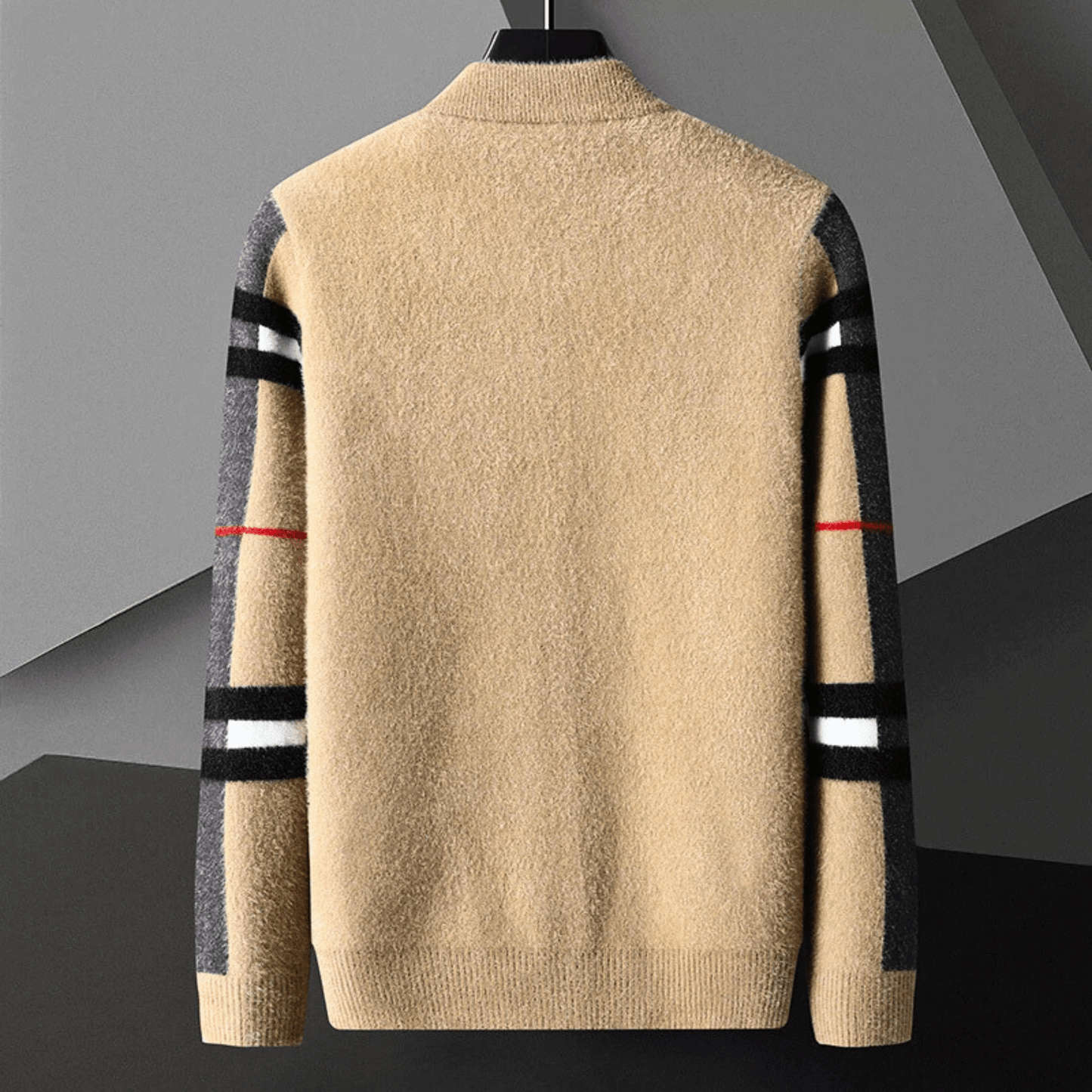 Vérano Signature Sweater